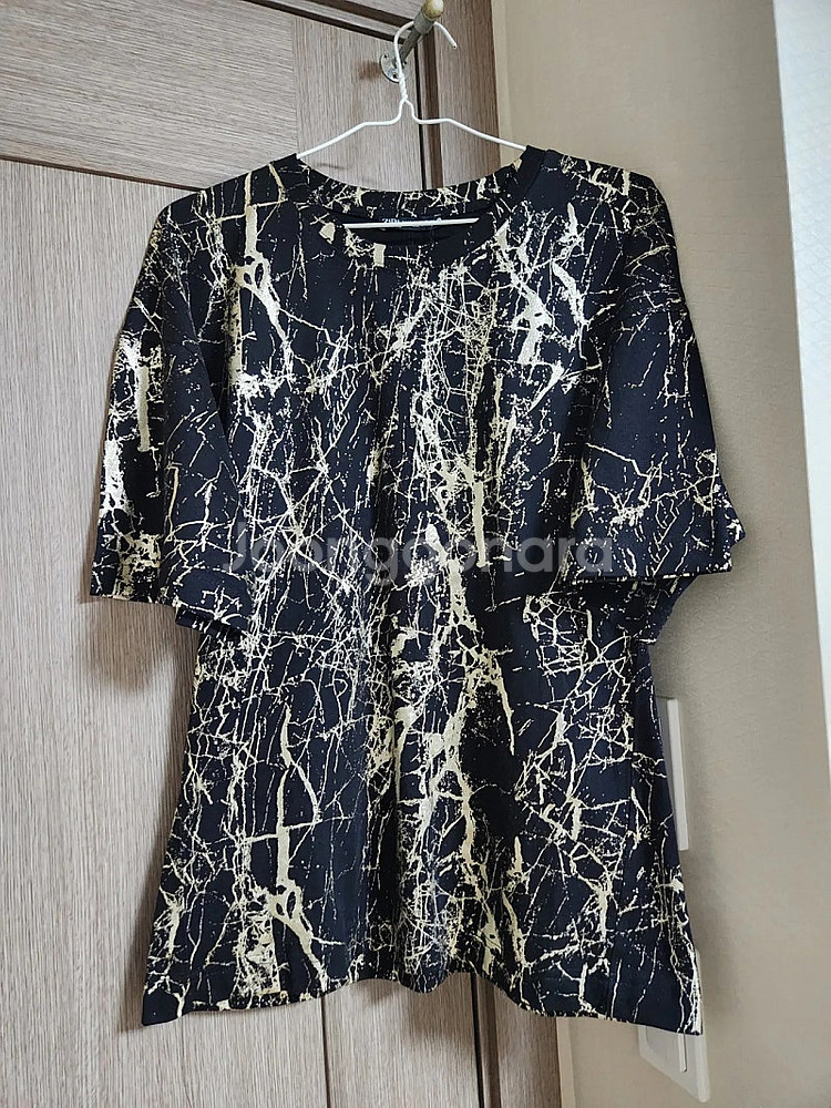 (새옷) 자라 메탈릭 티셔츠 m사이즈--1