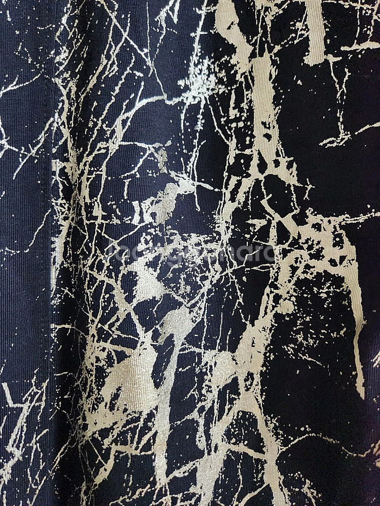 (새옷) 자라 메탈릭 티셔츠 m사이즈--4