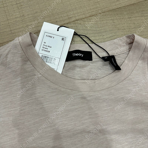 띠어리 코리 반팔 새상품 핑크민트색