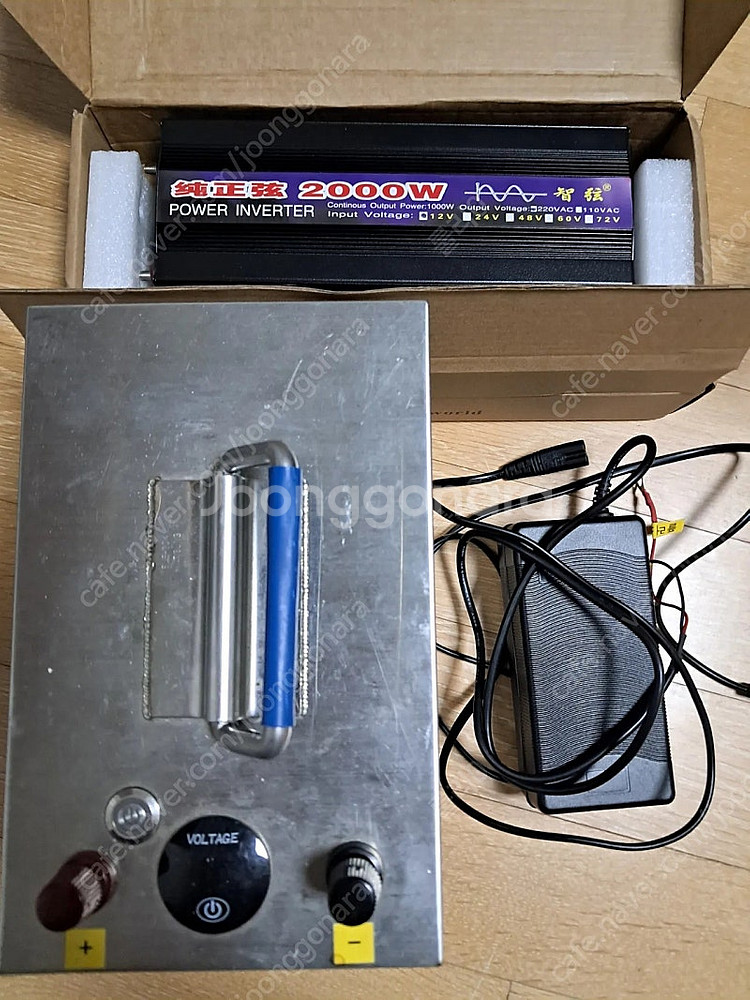 국산 인산철 파워뱅크(110A) + 인버터(1000W)--0