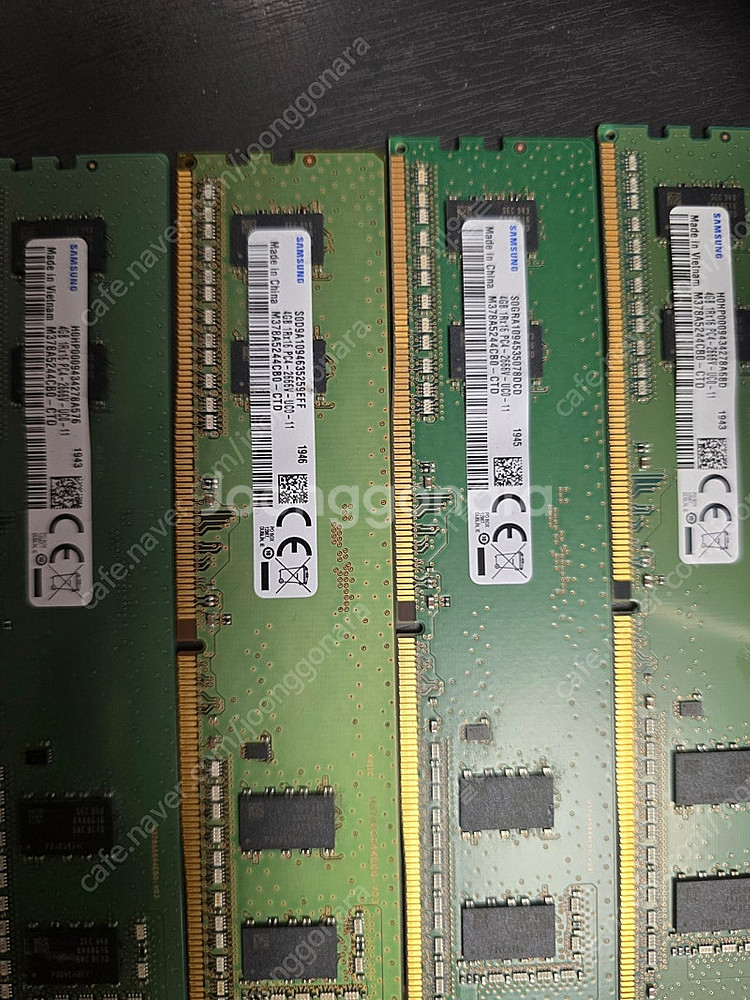 삼성전자 DDR4 4G 단면 5천원--0