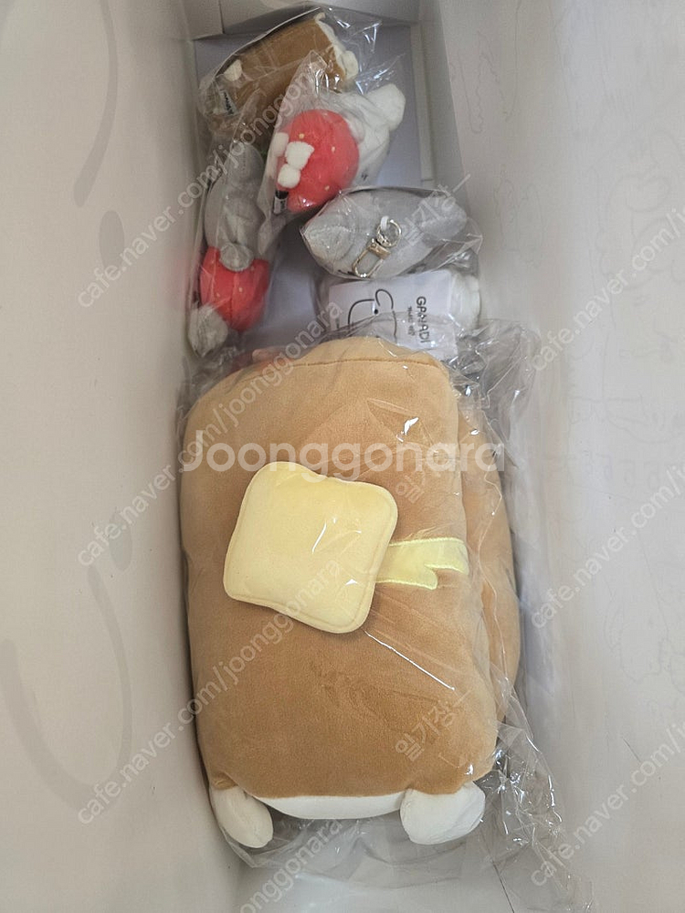 가나디 팝업 굿즈 팝니다(키링 인형 바디필로우 라잉)--0