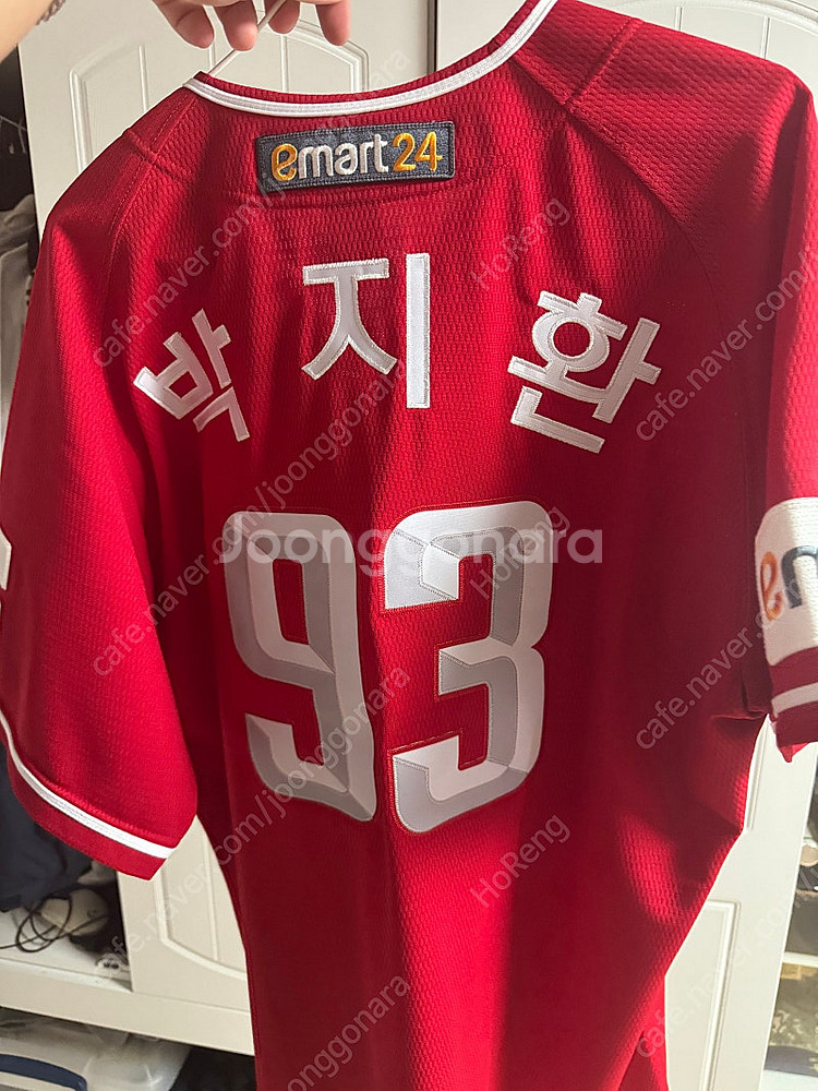 2024 랜더스 어센틱 레드 110 박지환 마킹--0