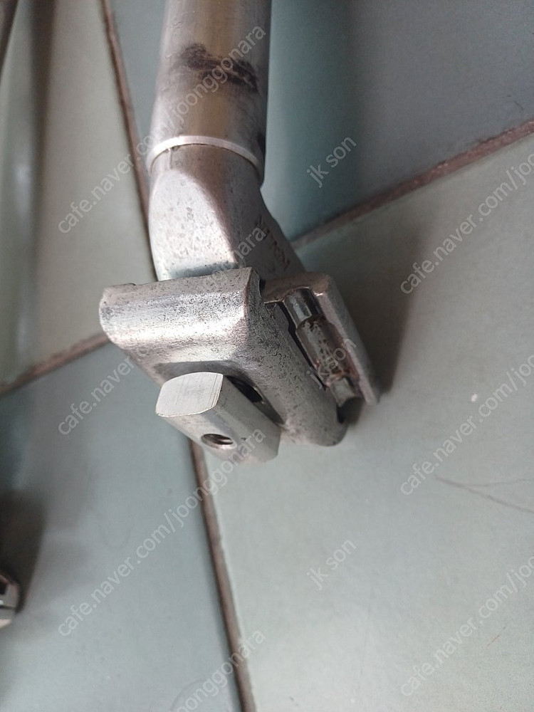 자전거 용품 부품 안장/안장봉 /페달/브레이크/물통케이지/펠릿페델/스템/지지대 등 이미지