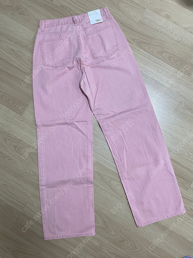 유명의류쇼핑몰 98도씨 핑크바지 (새제품) 이미지