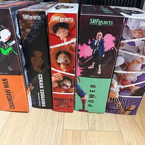 shf 풀파워 프리저,원피스 루피 기어5, 체인소맨,파워, 코난 등 팝니다.