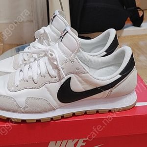 나이키 페가수스83 화이트 블랙 280