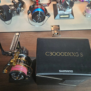 21테크늄 c3000DXXG s슈트 팝니다