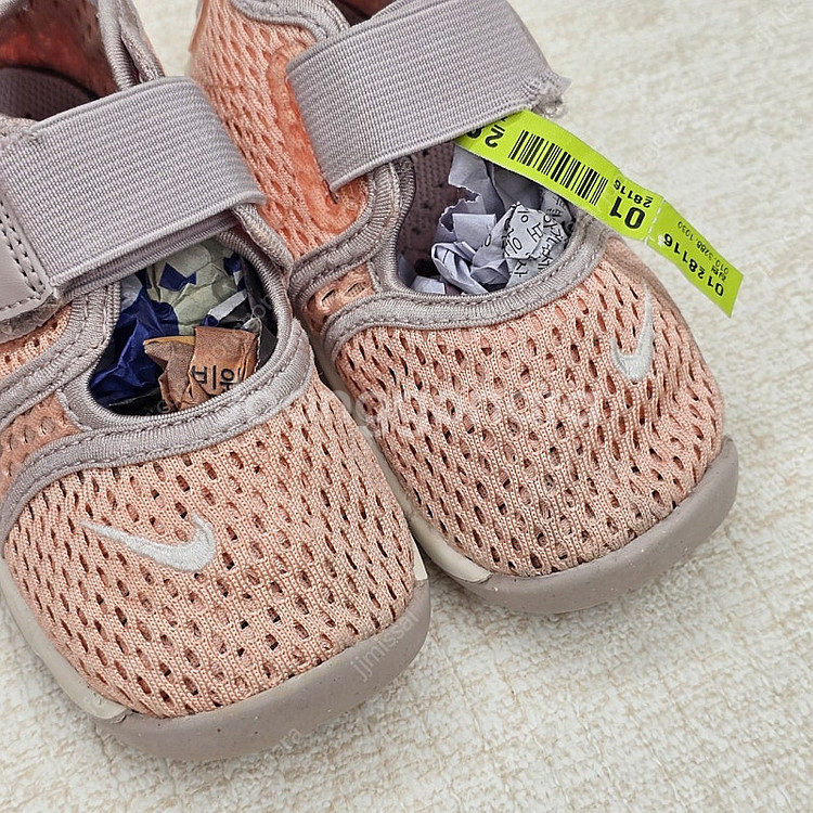 나이키 에어리프트 140 세탁완료. 반값택포--1