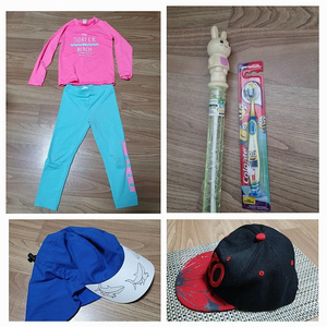 4가격추가내림)생활용품(이중커텐+에어컨커버+커텐링5000원,마호가니바이올린통원목도마,캔들워머 이동형할로겐 캠핑이벤트 코트볼전구,노트북쿨링패드,페도라햇모자,임부수영복,아동 래쉬가드,
