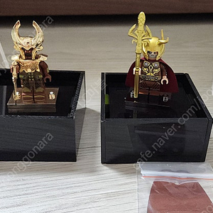 황금수염 헤임달 및 퍼니브릭 오딘 레고커스텀 미니피규어 일괄 팝니다.