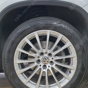 [티구안]BMW G30 619 단조경량휠(9kg대)+금호TA51(신품급) 팝니다.