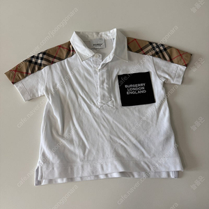3. 버버리 반팔 2y 65000원(택 여분단추 있음)