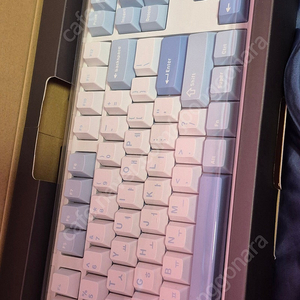 프리플로우 archon AK68 108키 유무선 블루투스 기계식 키보드 소다, 에그스톤 45g