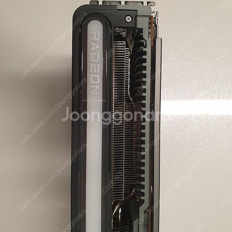 Sapphire RX 7900 XTX Nitro+ Va...--4