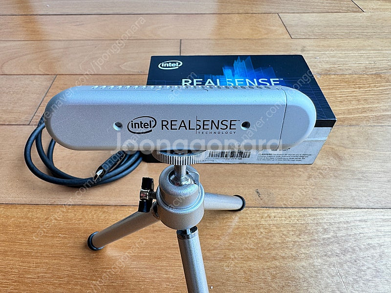 Intel realsense depth camera D...--2