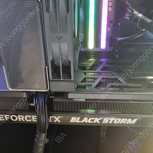 이엠텍 4070ti super 블랙스톰 팝니다