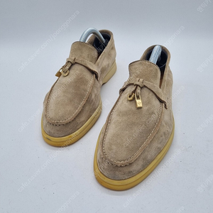 로로피아나 썸머 워크 베이지 여성 240mm
