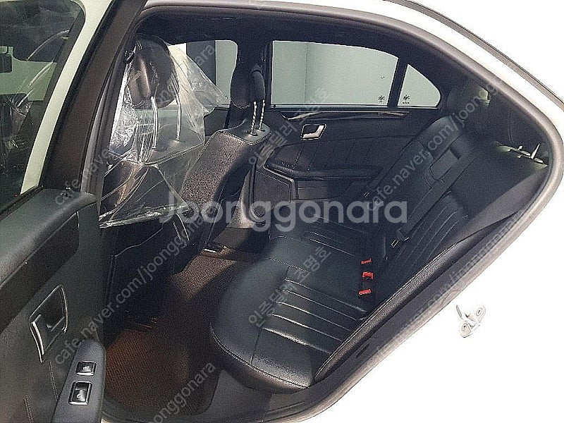 [벤츠]E-클래스 W212 E300 4MATIC 아방가...--9