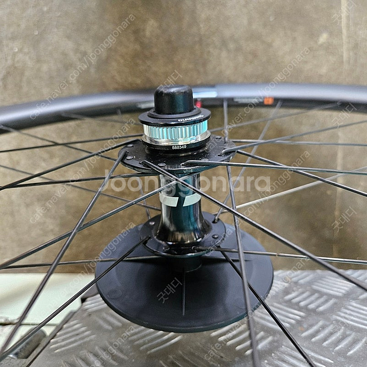 자이언트 SLR2 카본휠셋 50MM A급--3