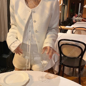 [새상품] LEEDS 리즈 소피아 트위드 자켓 아이보리