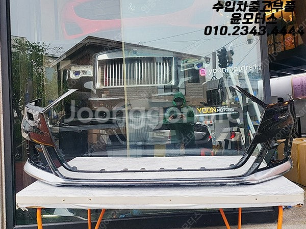 아우디 A8 4N 18년식이후 앞범퍼 전피 판매--0