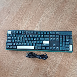 듀가드 k610w 키보드 (갈축)