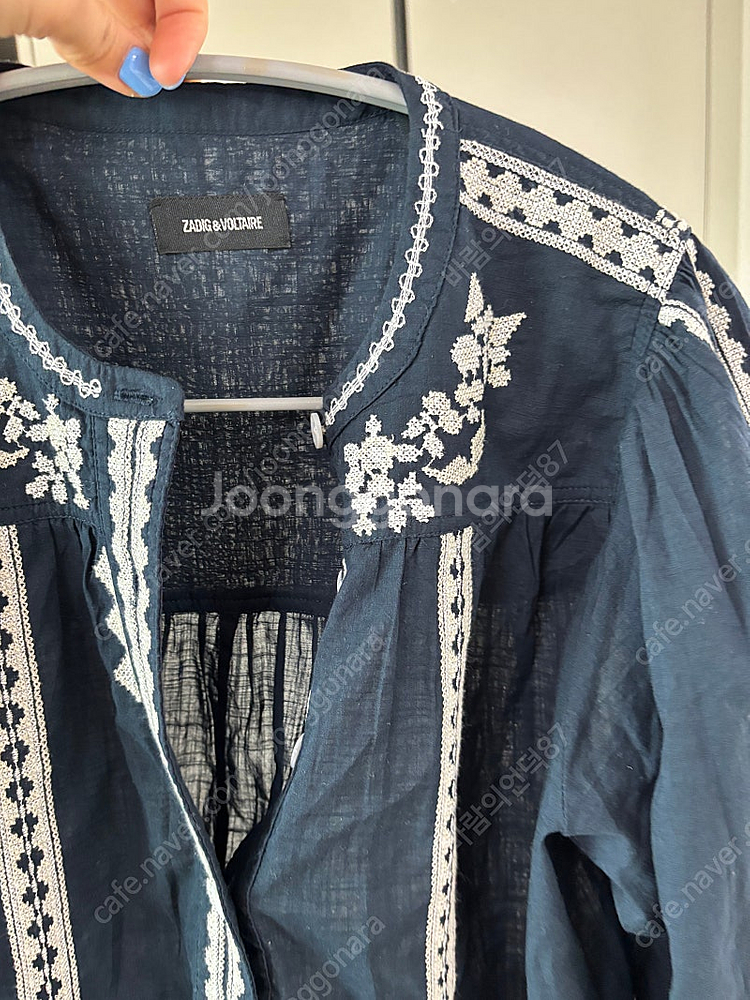 쟈딕앤볼테르 블라우스판매해요 25ss--4