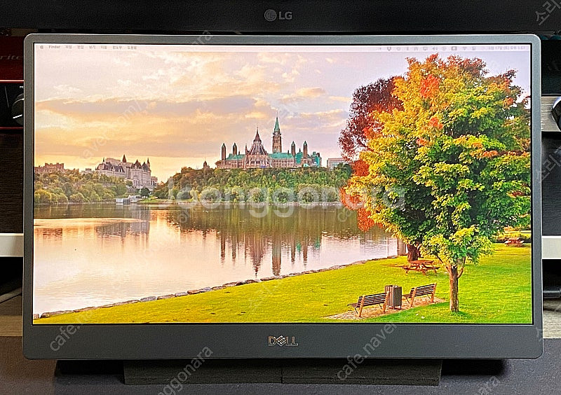DELL C1422H 14인치 휴대용 모니터 팝니다.--0