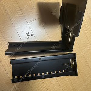 루나랩 모션데스크 PC본체 거치대 팝니다