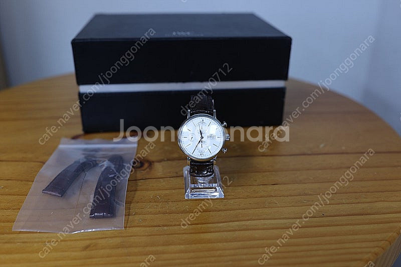IWC 포르토피노 크로노그래프 데이데이트 42mm (I...--2