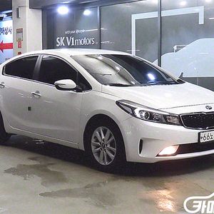 [기아]더뉴 K3 1.6 GDI 트렌디 스타일 (5인승) 2017 년 중고차☆전액할부☆중고리스☆첫차☆