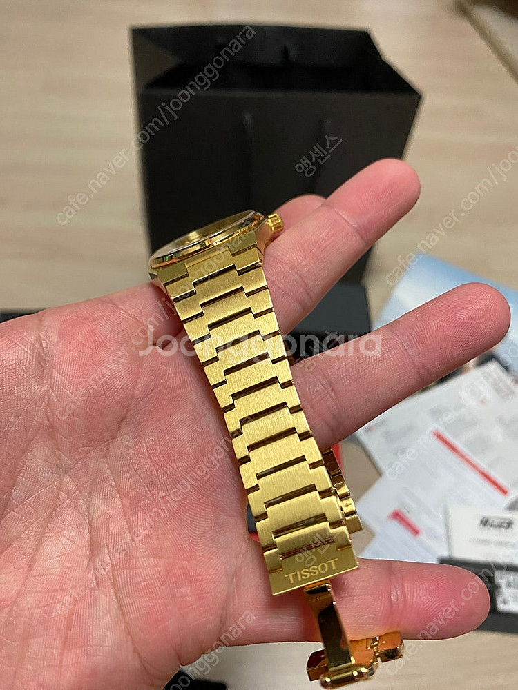 티쏘 PRX 35mm 골드 쿼츠 시계 T137.210....--4