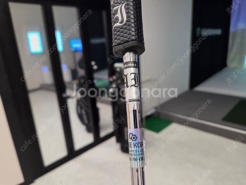 버크 정품 Ai+77 퍼터 블랙 33인치 싸게팝니다--3