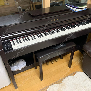 야마하 디지털 피아노 CLP-635R
