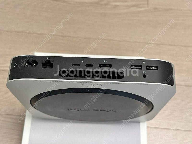 맥미니 M1 기본형 (8GB 램, 256GB SSD)--2