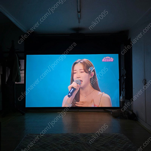 엡손EH-TW6600/FULL HD/2500안시/총사용180여시간의 홈시어터용 25만원