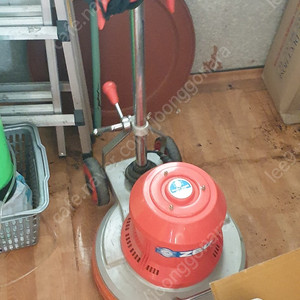 바닥 광택기