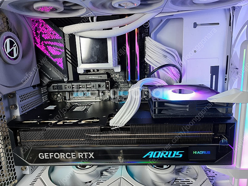기가바이트 RTX 5080 어로스 마스터 제이씨현 판매--1