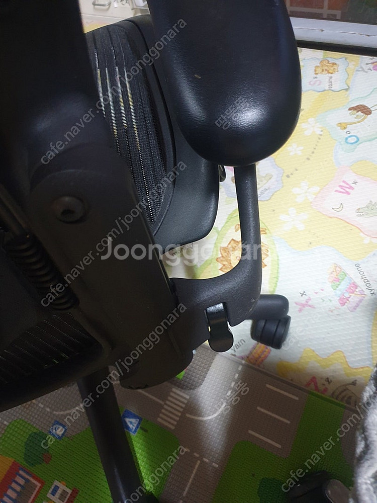 허먼밀러 에어론 체어--2