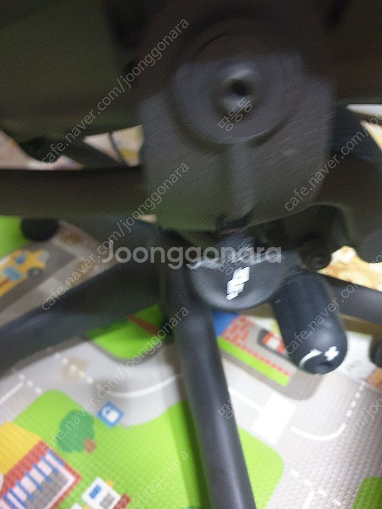 허먼밀러 에어론 체어--6
