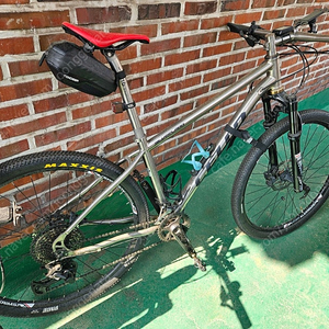 첼로 실버라도70 풀 티타늄 XT24단 27.5인치