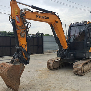 현태 공투 중고 굴삭기 HX60MT 2016년