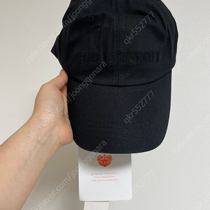 코스모폴리탄줄라이 블랙 모자 볼캡