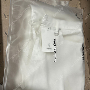 얼바닉 30 디스트로이드 데님 화이트 XS (새상품) destroyed denim pants off white