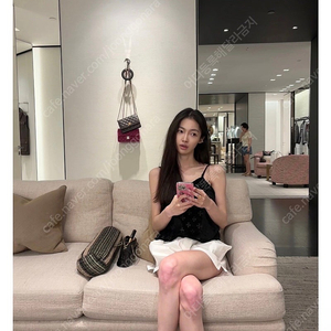 Moee 모에 십자가 나시 새상품