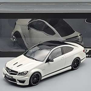 1:18 스케일 벤츠 다이캐스트 모형 다수 판매합니다. (Mercedes Benz)