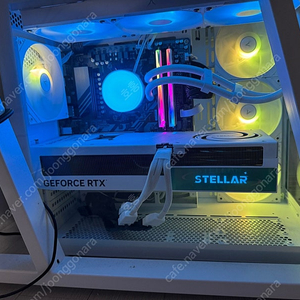 하이엔드 게이밍 데스크탑 판매 [RTX 5080 + 9800X3D + SSD 2TB, RAM 32GB]