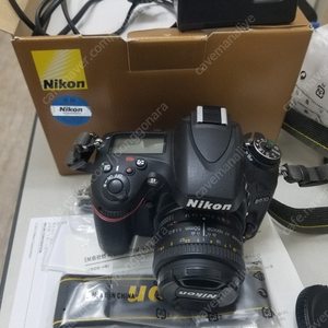 니콘 D610(거의 신품)+ 35mm af-s 1.8 ED + 50mm 1.8d 팝니다