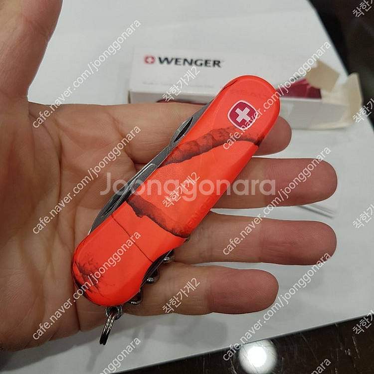 빅토리녹스 웽거 AP 블레이즈 10 맥가이버칼--1